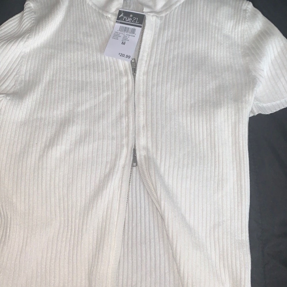 Women’s crop top